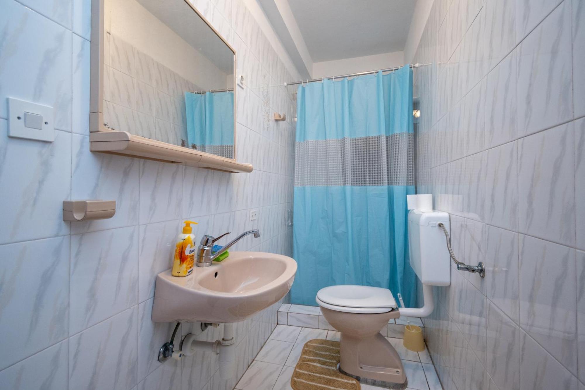 Double Room Zubovici 16063A Bagian luar foto